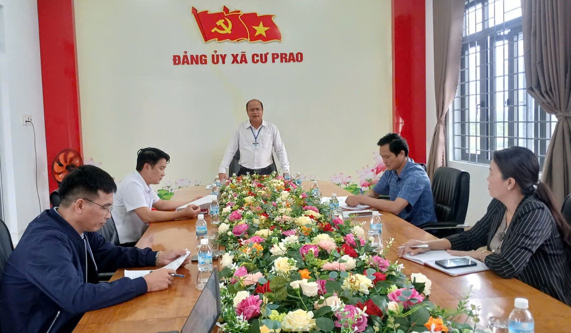 Thường trực HĐND xã Krông Nô tổ chức phiên họp giới thiệu người ứng cử đại biểu HĐND xã nhiệm kỳ 2026 – 2031
