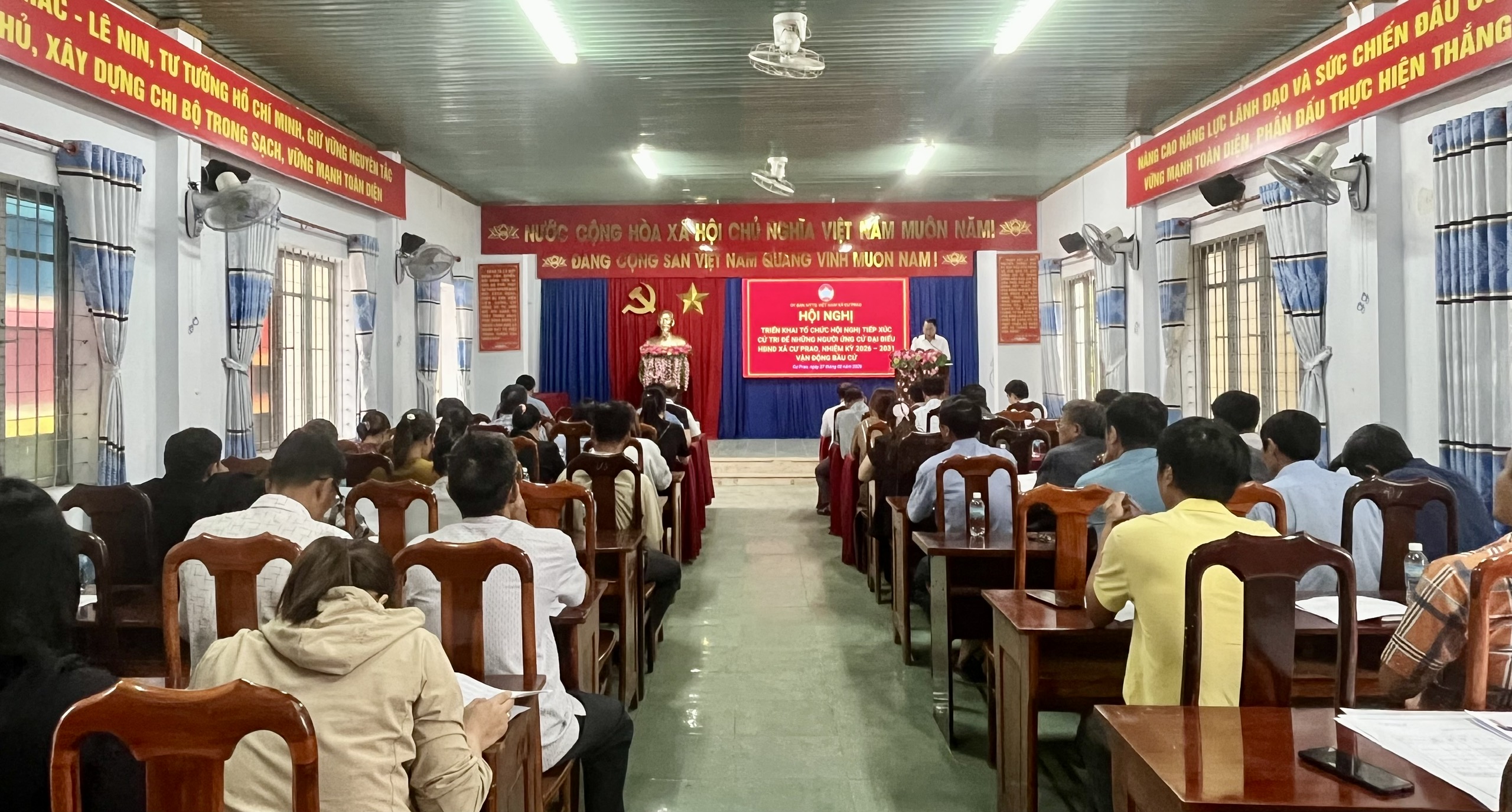 Xã Krông Nô triển khai hội nghị tiếp xúc cử tri phục vụ bầu cử đại biểu HĐND xã nhiệm kỳ 2026 – 2031